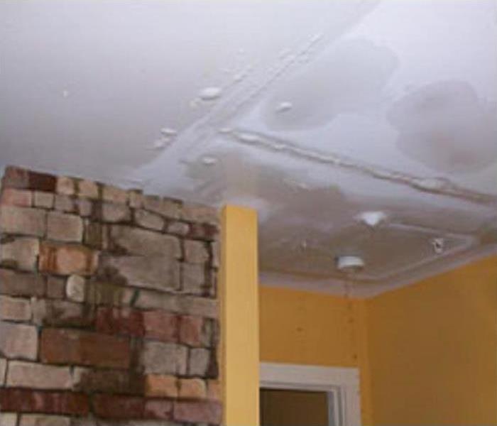 water damage ceiling, leaking